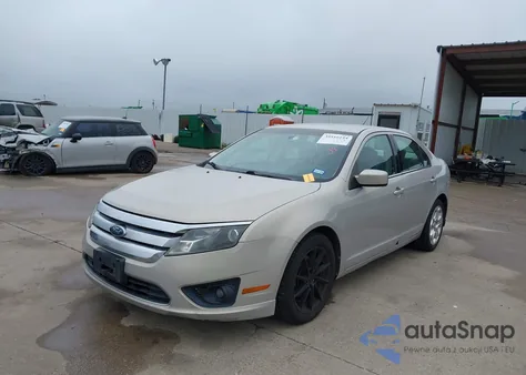 2010 Ford Fusion Se из США, поврежденный, VIN 3FAHP0HA8AR121085